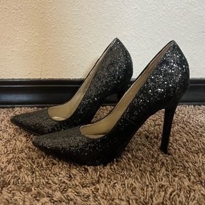 beautiful black glitter shoes🖤